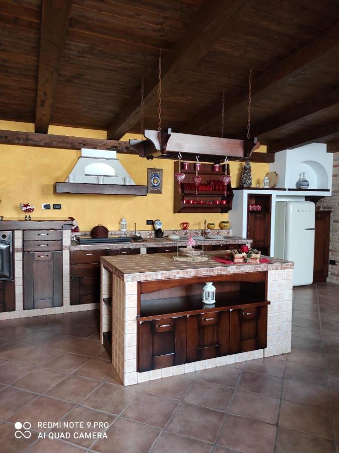 La Taverna Di Lulu Arnesano Luaran gambar